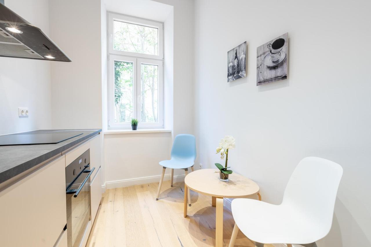 Cottageviertel - Stilvolles Apartment in Parknähe Wien Exteriör bild